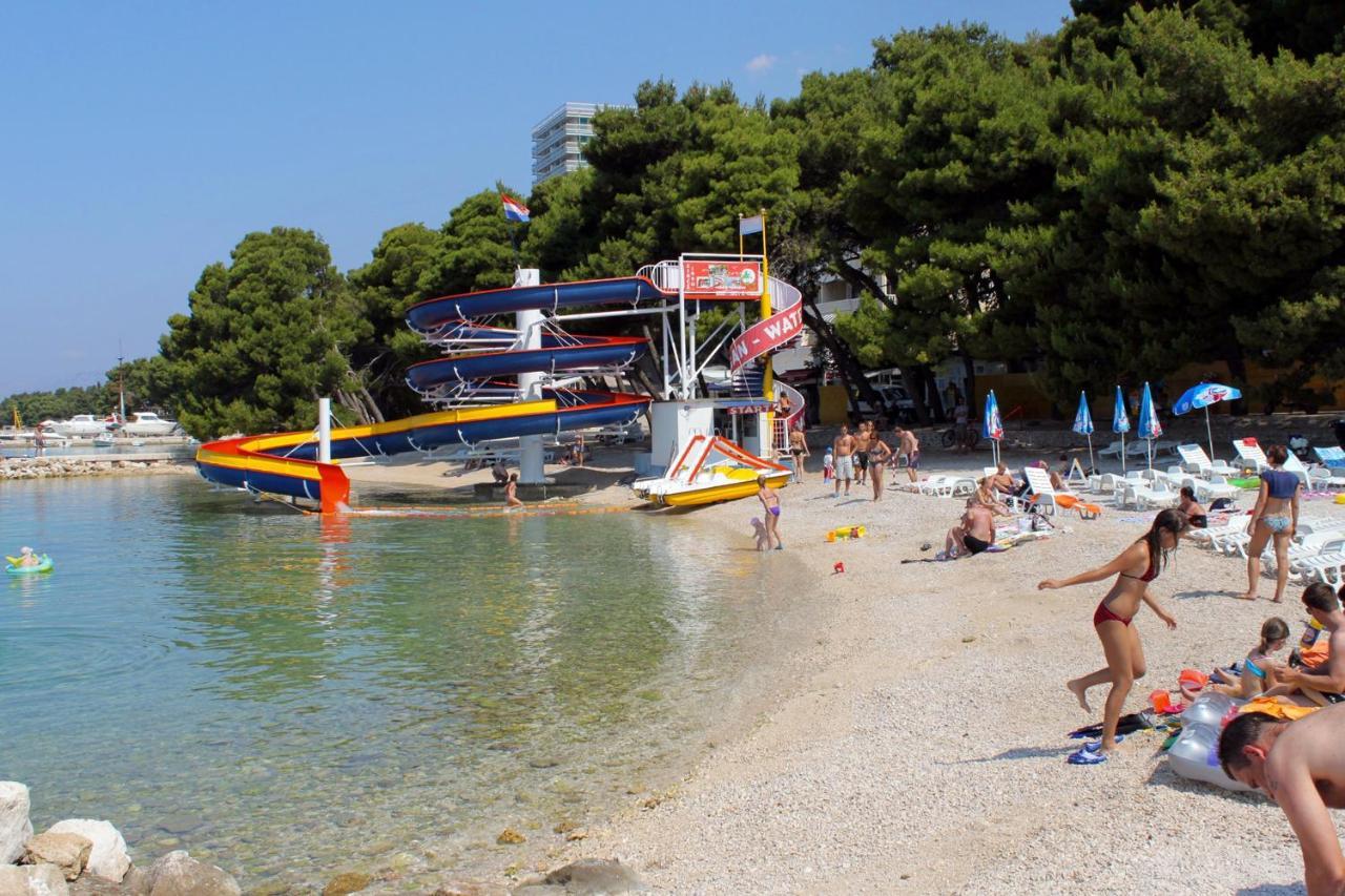 Apartments With A Parking Space Makarska - 12211 Экстерьер фото