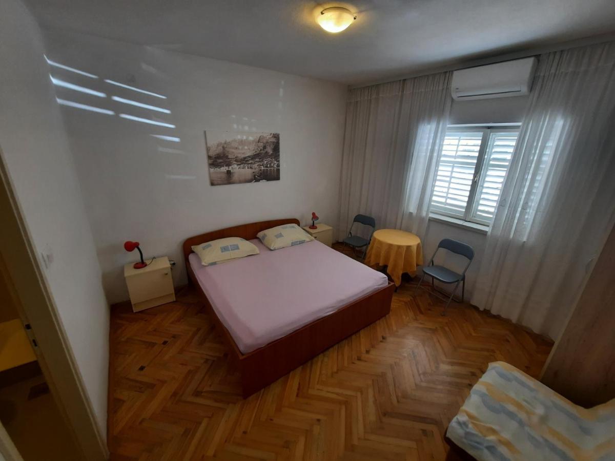 Apartments With A Parking Space Makarska - 12211 Экстерьер фото