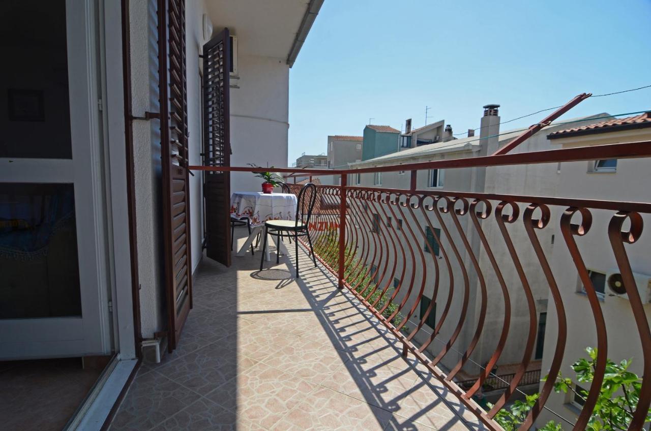 Apartments With A Parking Space Makarska - 12211 Экстерьер фото