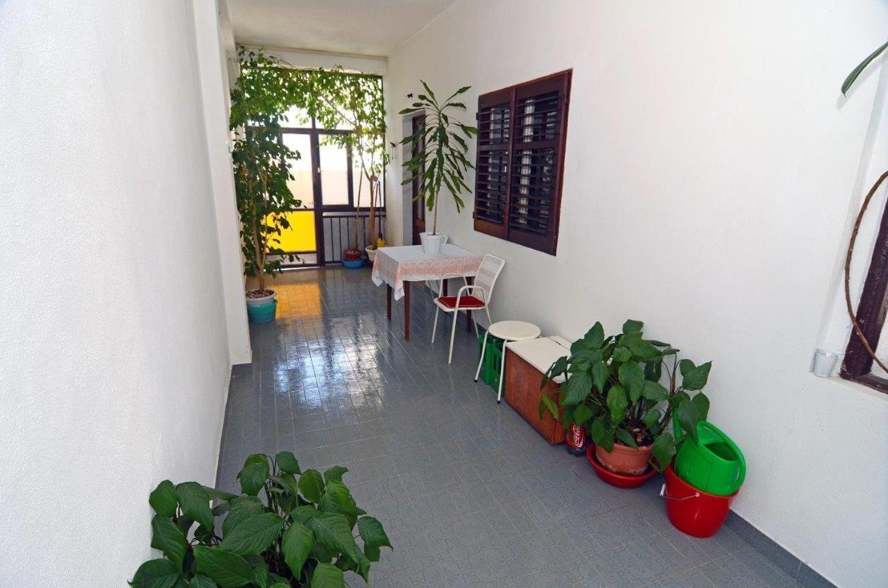 Apartments With A Parking Space Makarska - 12211 Экстерьер фото
