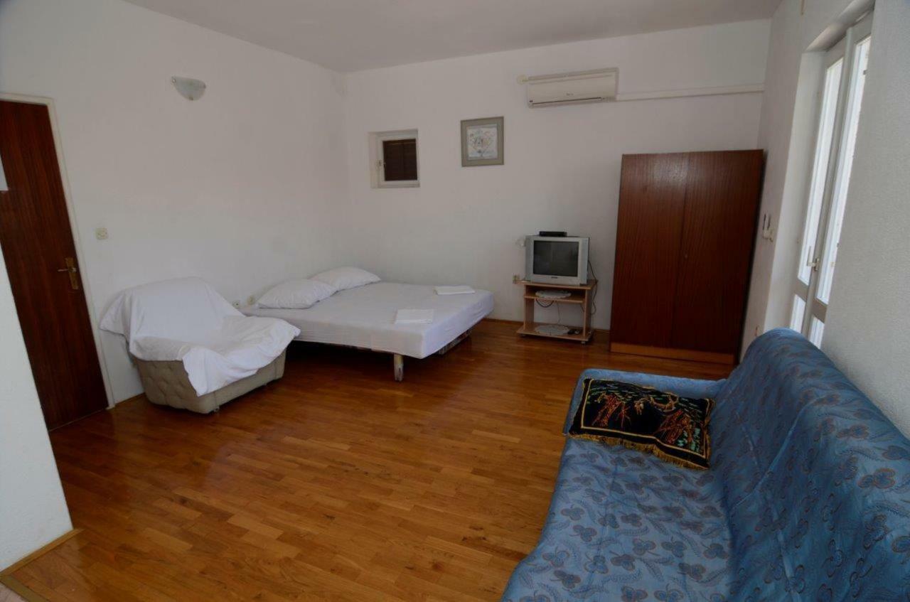 Apartments With A Parking Space Makarska - 12211 Экстерьер фото